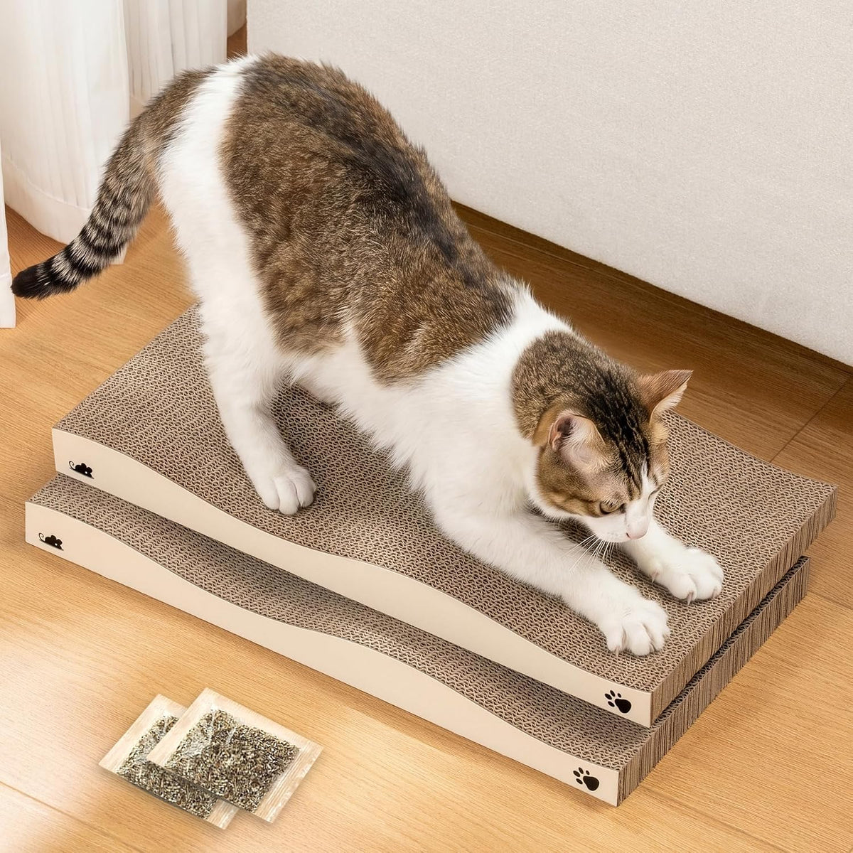Curved Cat Scratcher